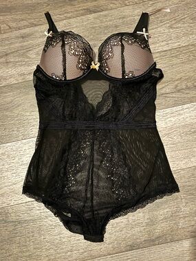 NWOT Daisy Fuentes Black Lace Sheer Teddy Bodysuit